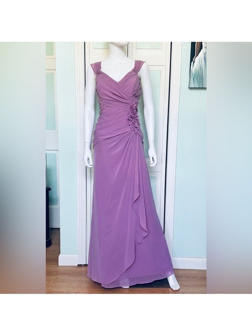 Size 10 Light Purple Lavender Lilac Mother of Bride Groom Gown Dress Chiffon